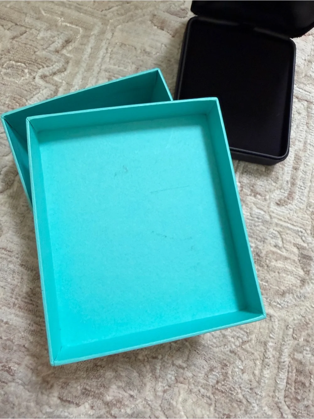 Tiffany & Co. Blue Jewelry Gift Box + Black Presentation Box (large)